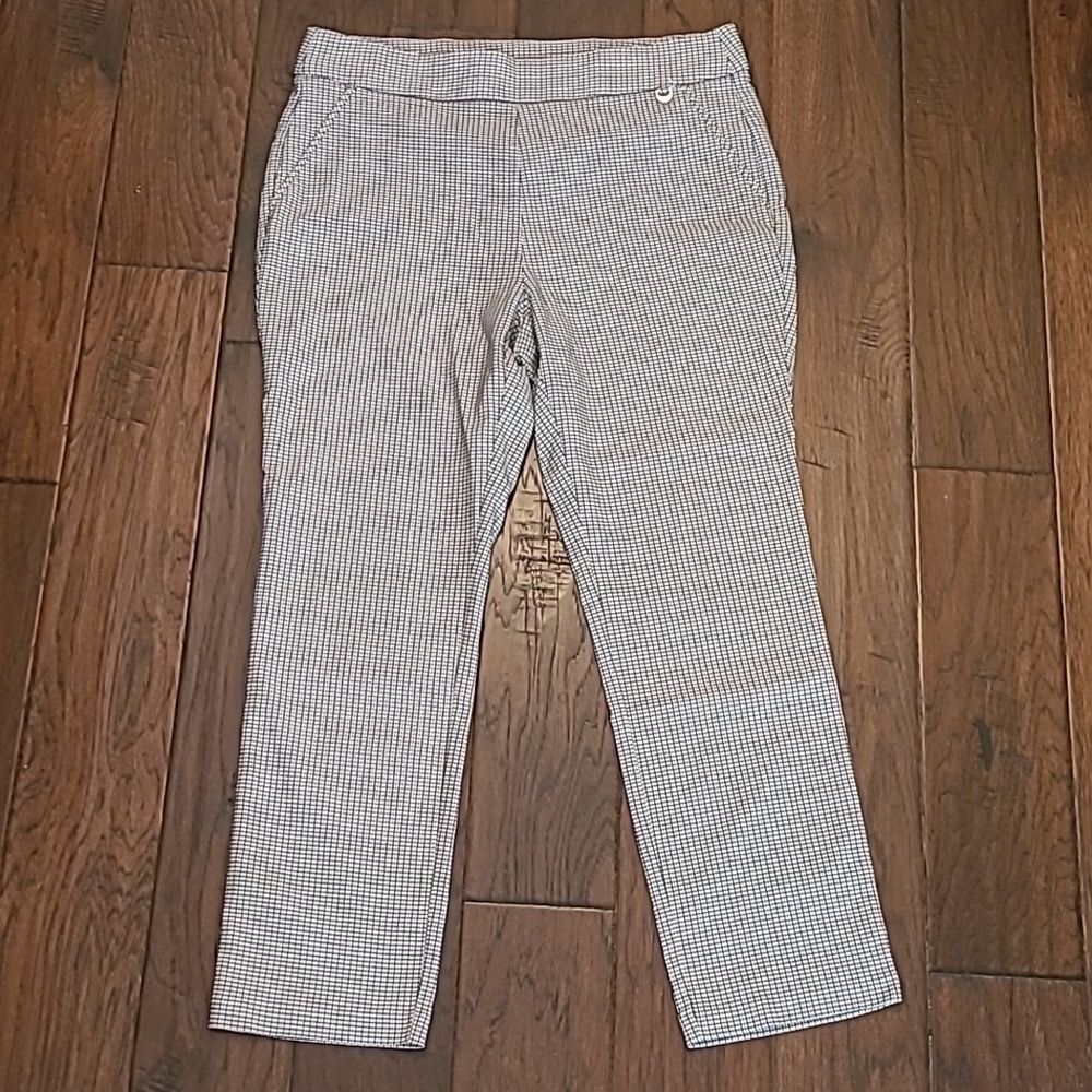 Rafaella women's plaid pullon Ankle pants size 14